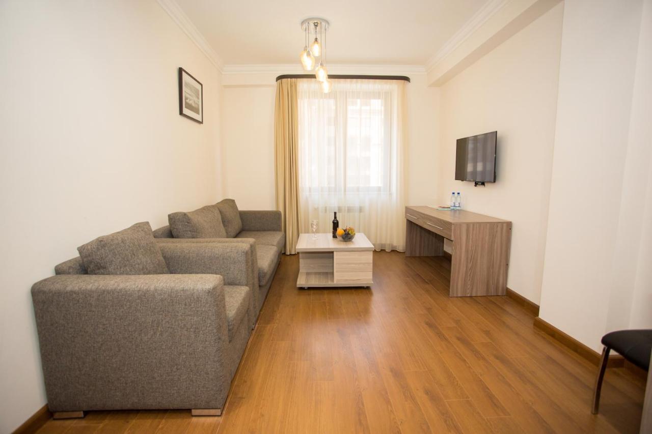 Welcome Yerevan Apartments エクステリア 写真