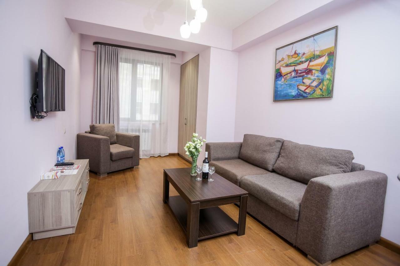 Welcome Yerevan Apartments エクステリア 写真